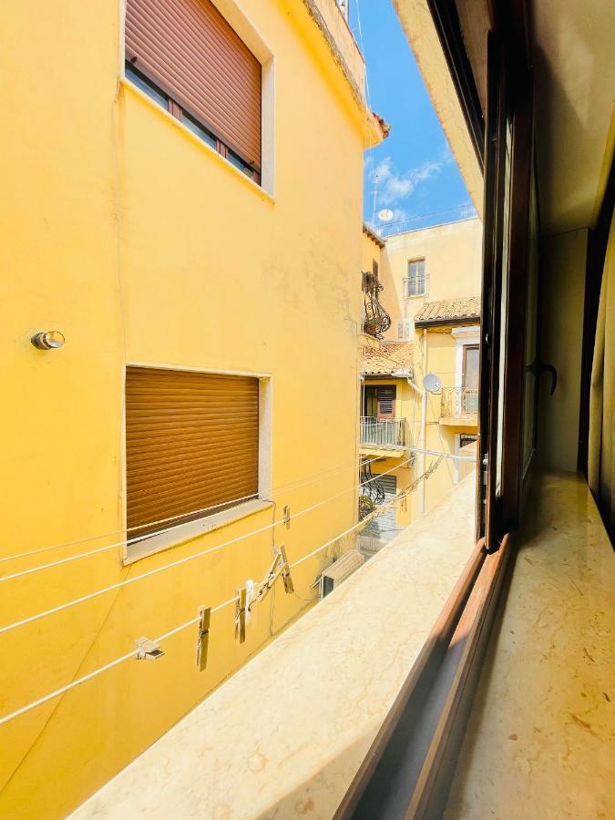 Casa Dionysius Apartment Taormina Luaran gambar